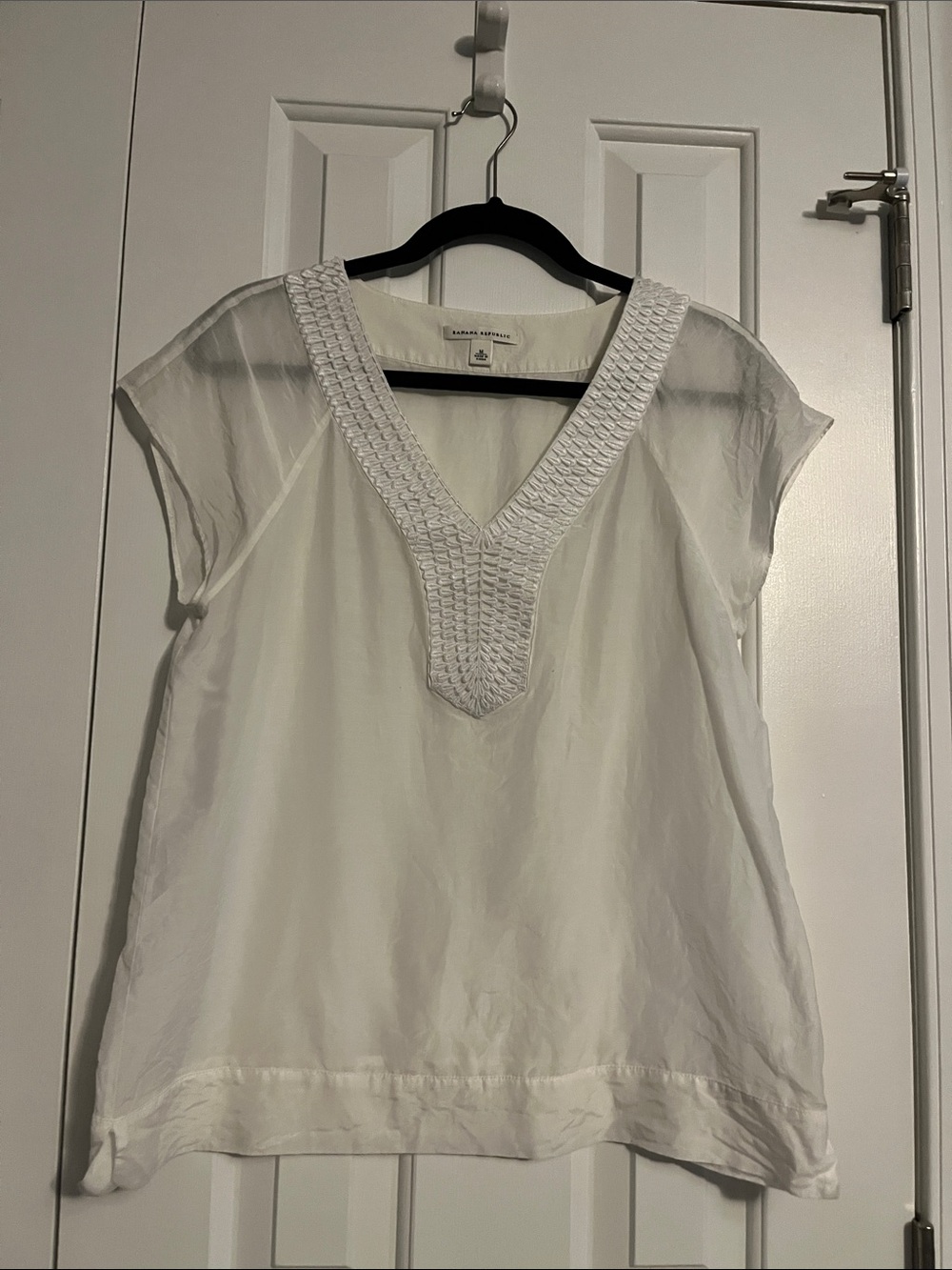 Banana Republic White V-Neck Tunic with Braided Trim